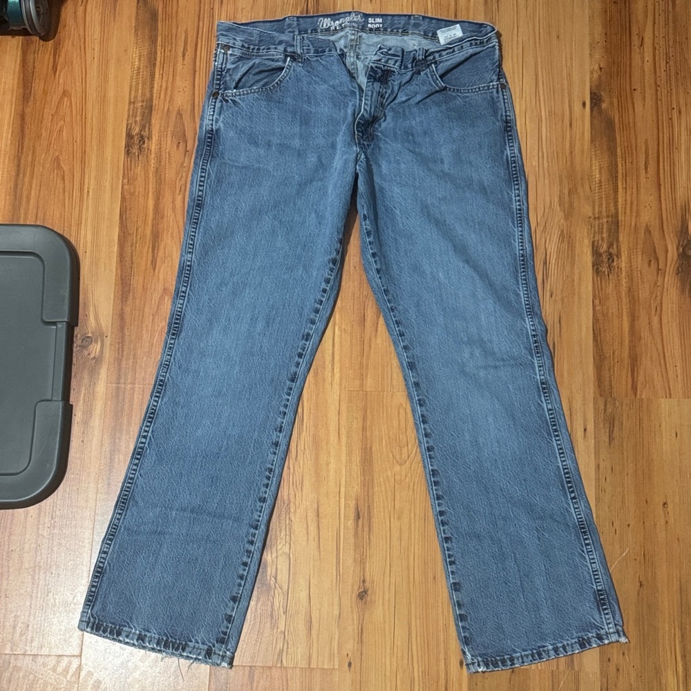 Wrangler retro men’s slim fit Blue Denim Jeans